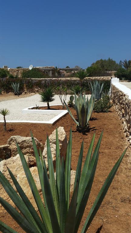 I Dammusi Di Pippo Apartment Lampedusa Exterior photo